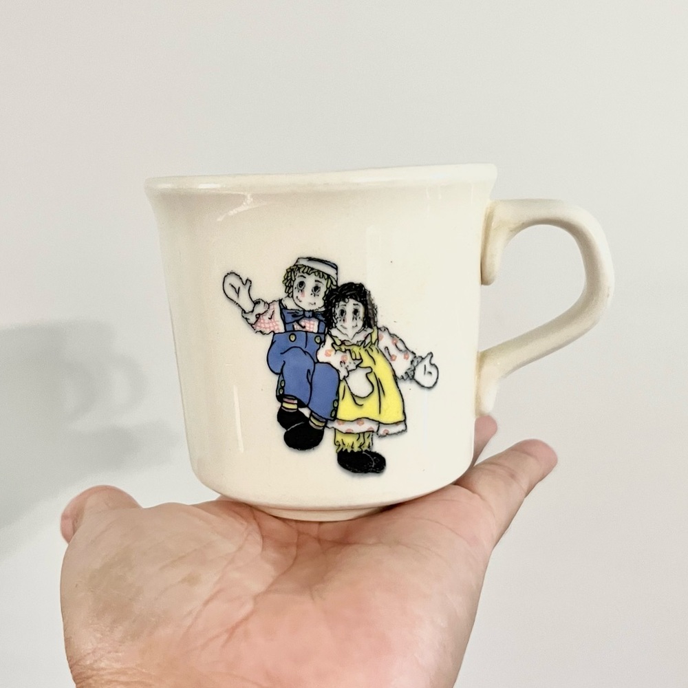 Antique Raggedy Ann & Andy T-S-T Chateau Buffet Pottery Child’s Mug Collectible